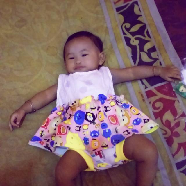 Yarra dress kartun