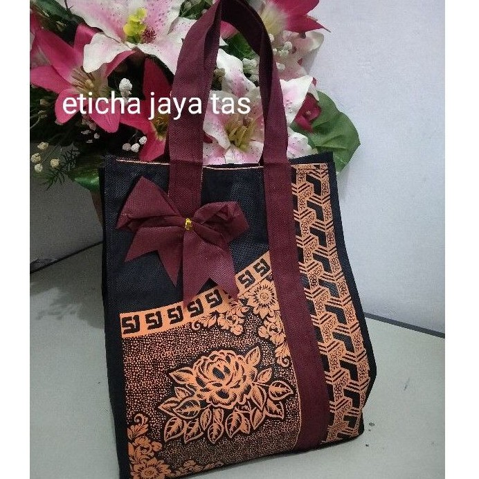 Tas hajatan spunbond batik mewah serempang pita pinggir 22(NSS)