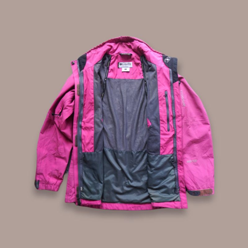 Jaket Columbia Titanium