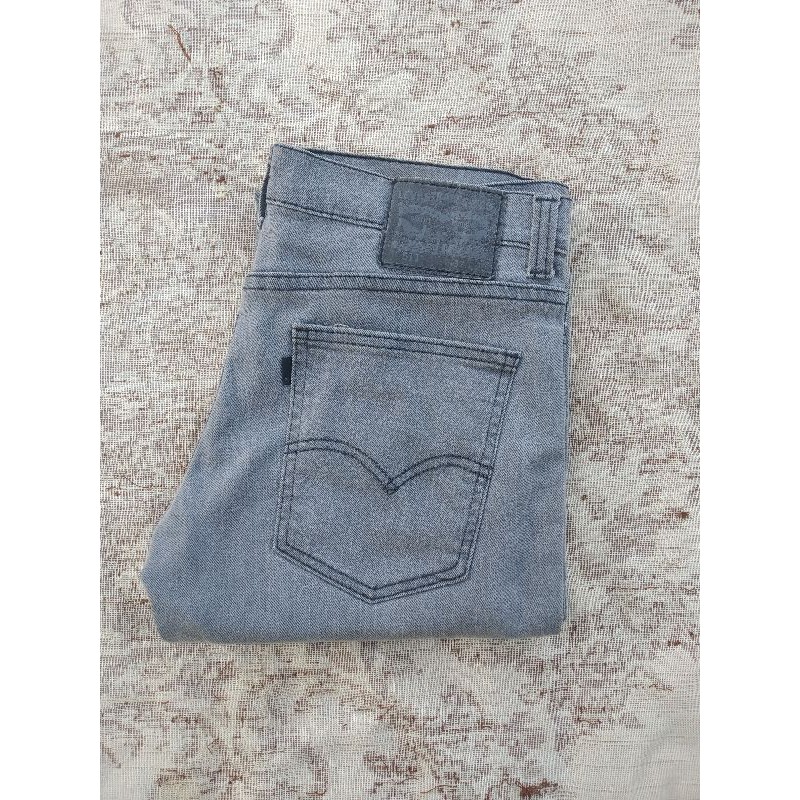 levis 511 second original size 32 slimfit