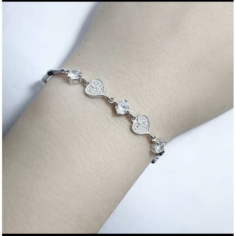 Gelang tangan wanita gelang tangan wanita motif love perak 925 lapis emas putih
