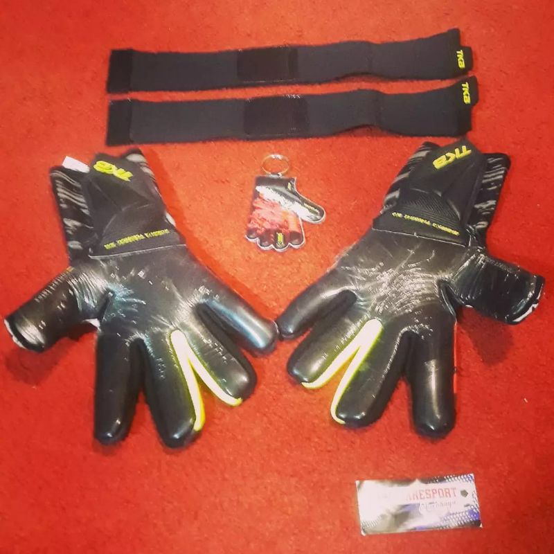 Sarung Tangan Kiper TKB