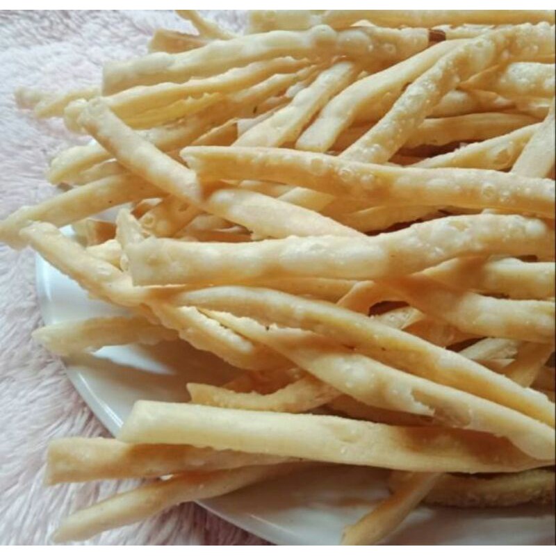 

cistik bawang renyah tanpa bahan pengawet gambar tanpa editan asli kemasan 250gram