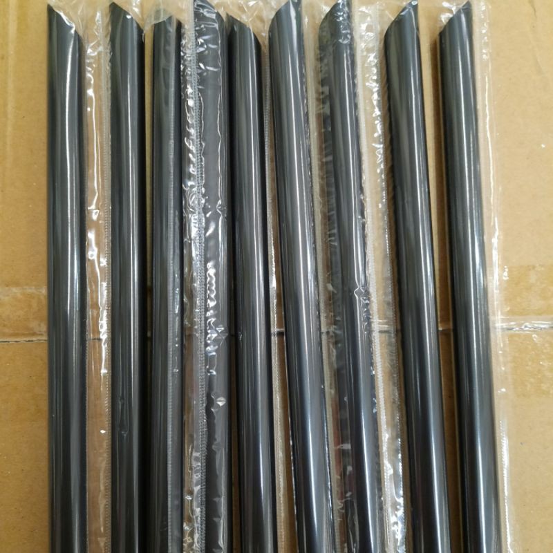 

sedotan buble hitam 12 mm