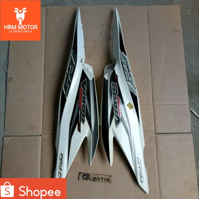 cover body vario 125 old putih