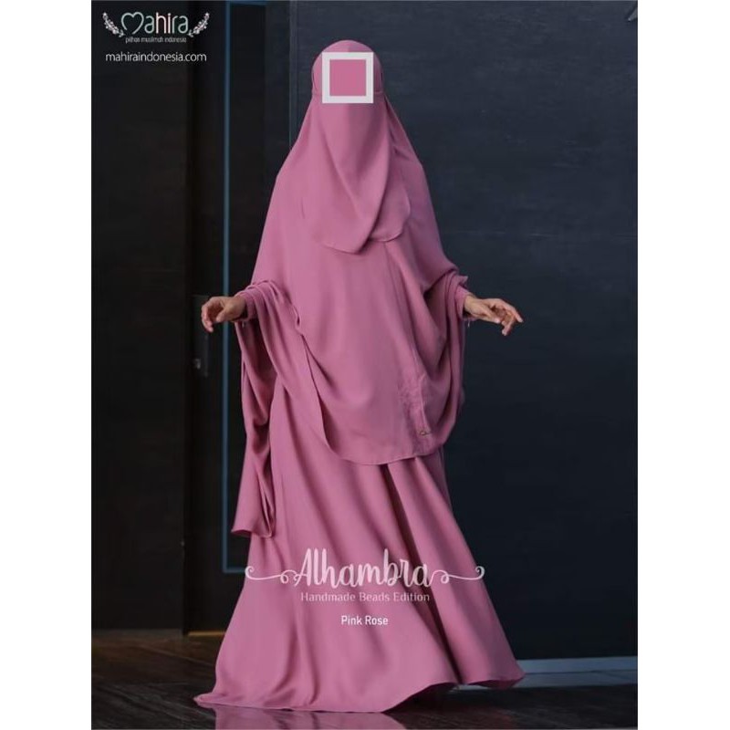 Alhambra by Mahira