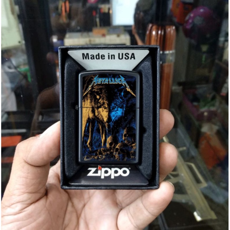 pemantik api korek keren Zippo Metallica limited