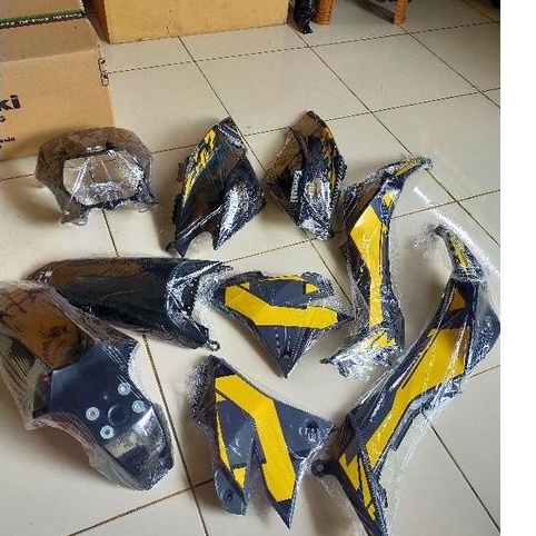 full cover body Dtracker new kuning 2018 original Kawasaki