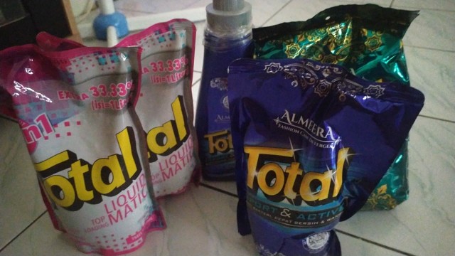 Sabun Detergent Cair Total Almeera Sport & Active Liquid 750 Ml