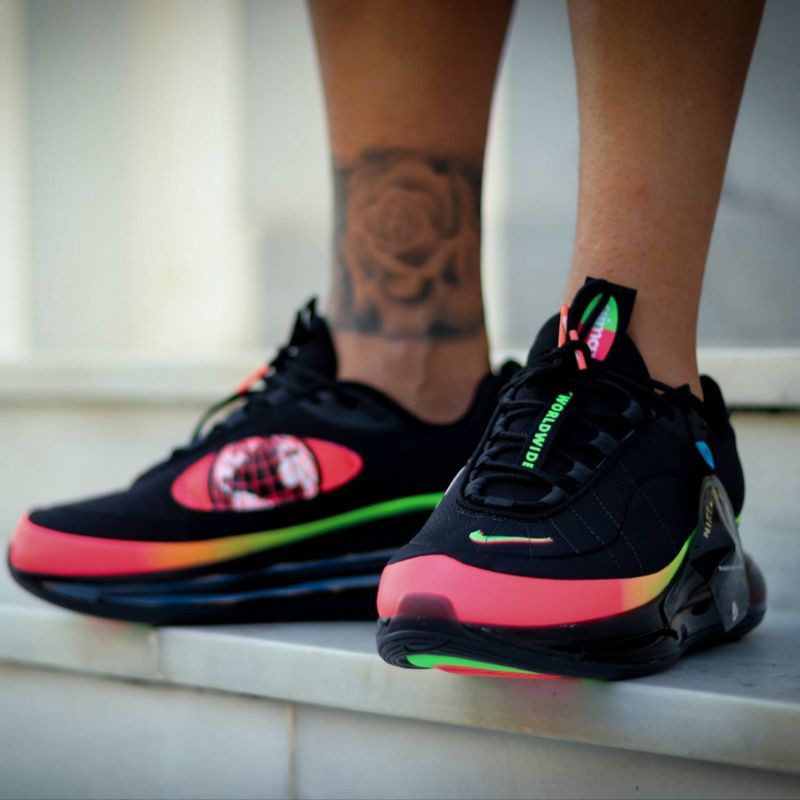 Nike mx 720-818 worldwide pack premium