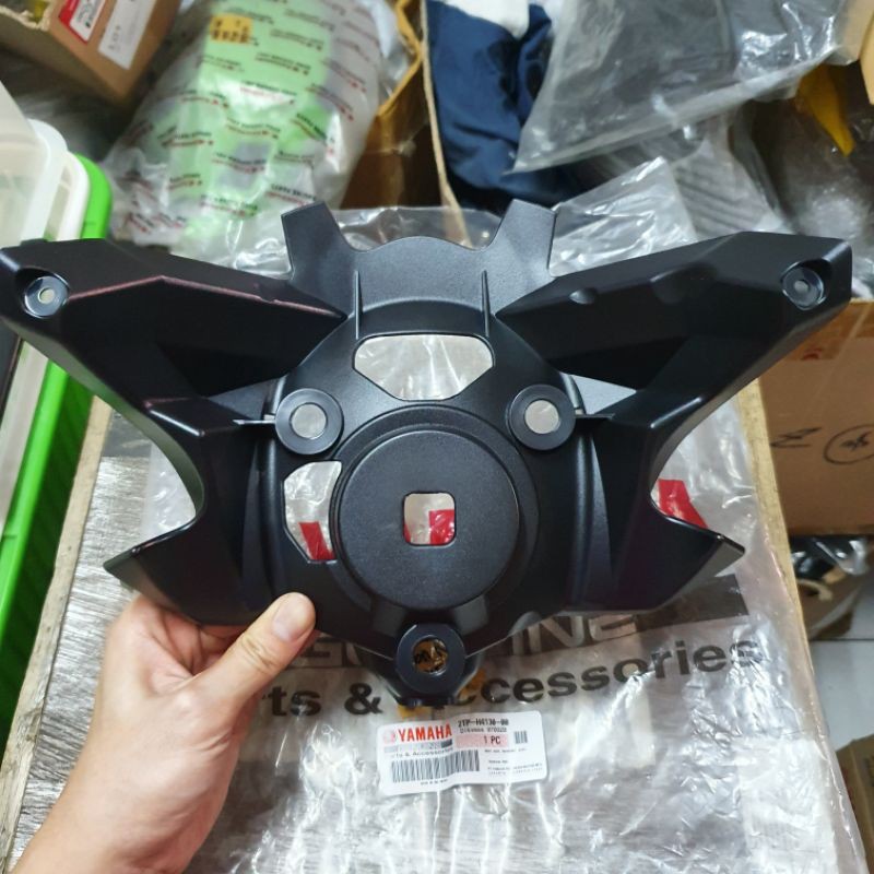 batok lampu vixion new nvl 2015 2016 2017 cover kedok belakang lampu original vixion 2tp-h4130-00