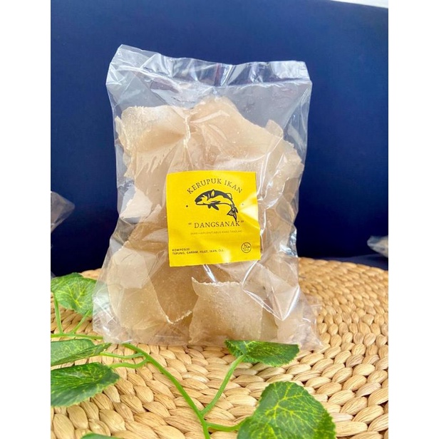 

Kerupuk ikan Gabus dan pipih khas Kalimantan