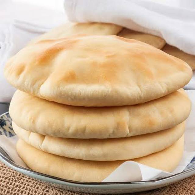 

Roti pita / pitta bread Gandum frozen 14-15cm