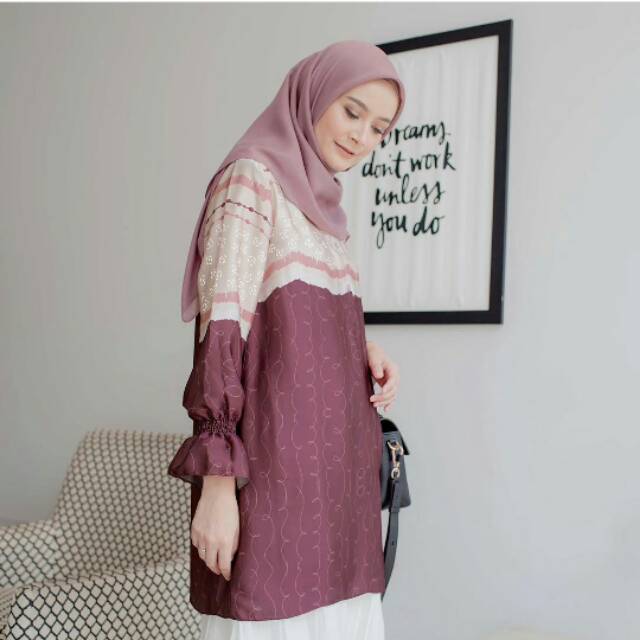 Negri blouse by vanilla hijab