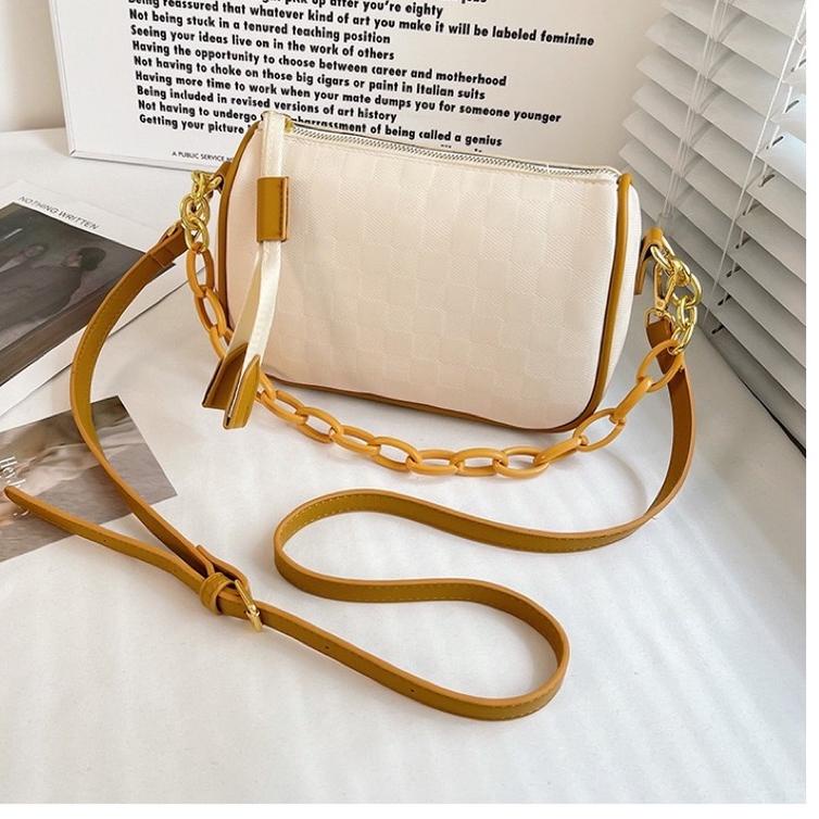 8W8 Tas Selempang Wanita Fashion 3447