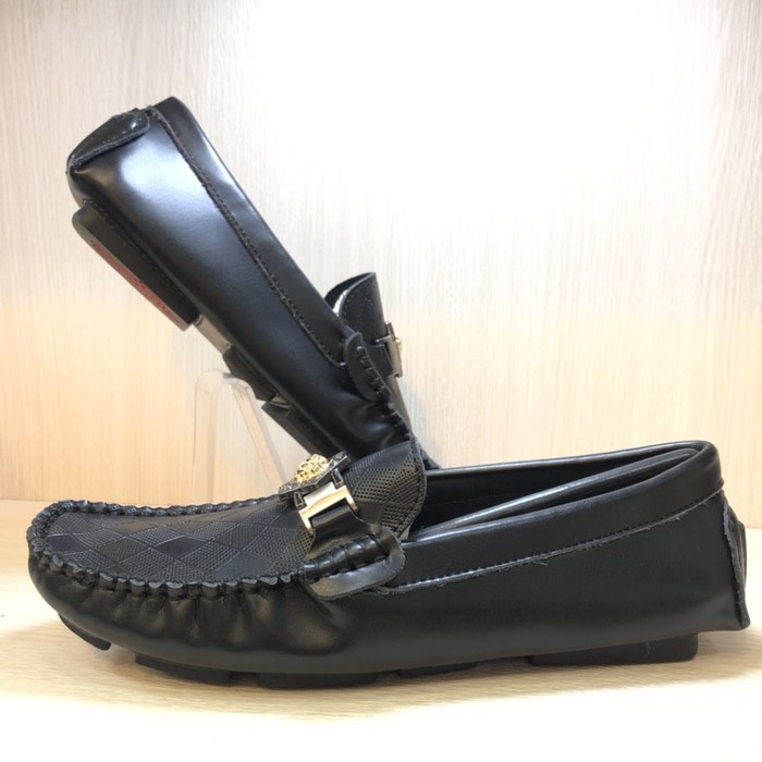 Loafers Versace - black - sepatu pria branded