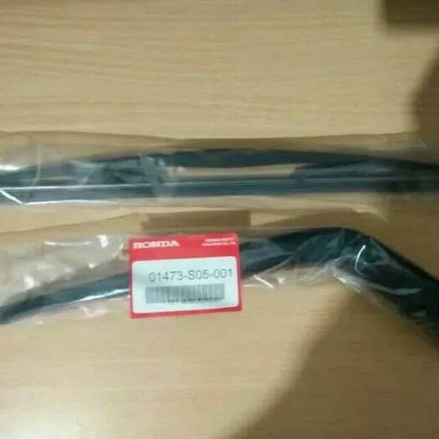 Wiper plus gagang wiper honda brio belakang