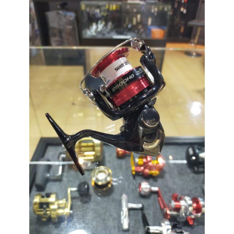REEL SHIMANO SIENA2500