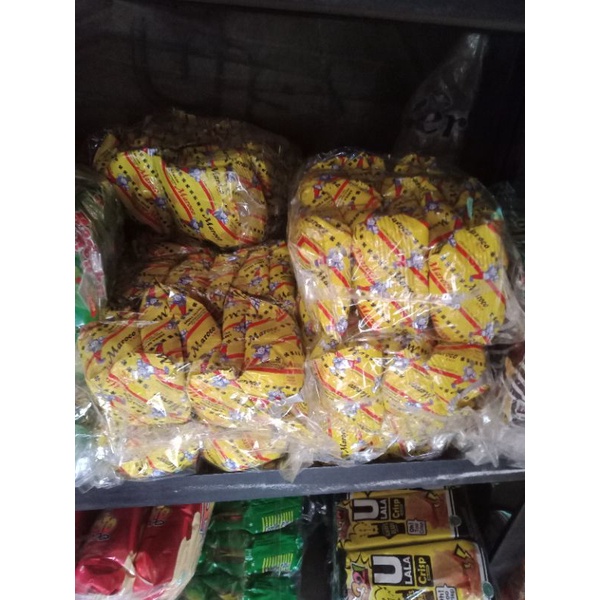 

Maroco Chip Aneka Snack Berkualitas 1 Karton Isi 12 Bungkus x 10 pcs