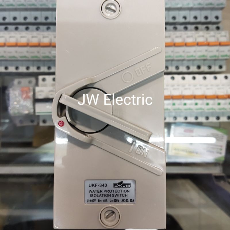 Jual Weather Protection Isolation Isolator Switch 1P 40A Fort | Shopee ...