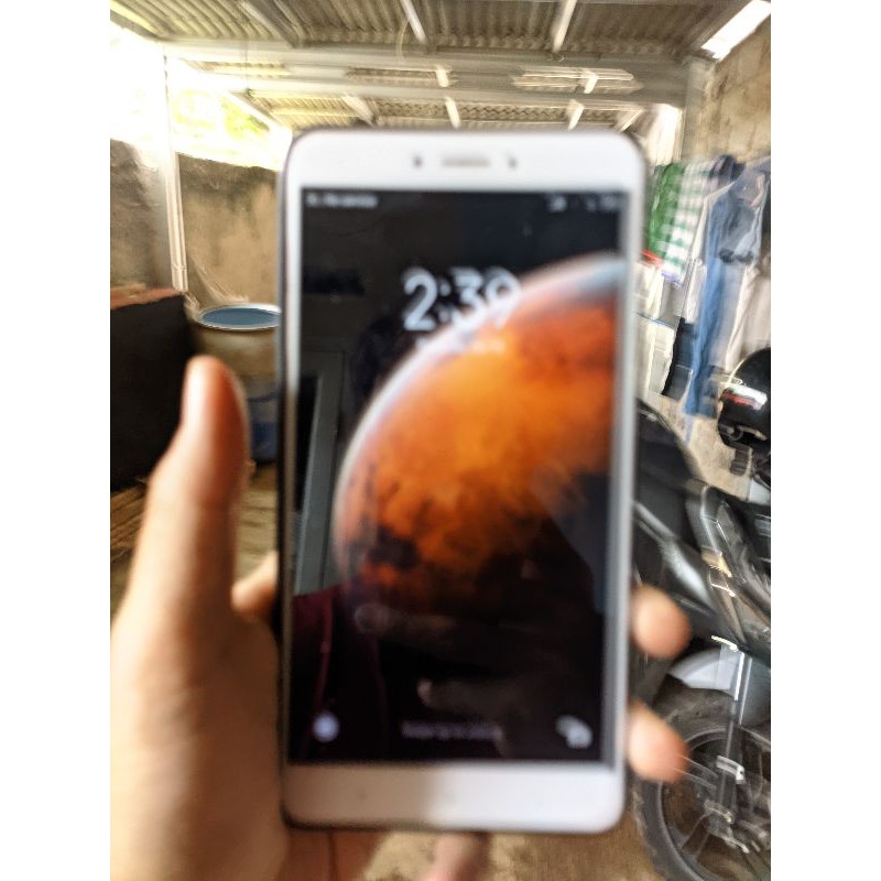 XIAOMI MI MAX 2 RAM 4/64 GB BATRE 5000 MAH MULUS SIAP PAKAI MURAH