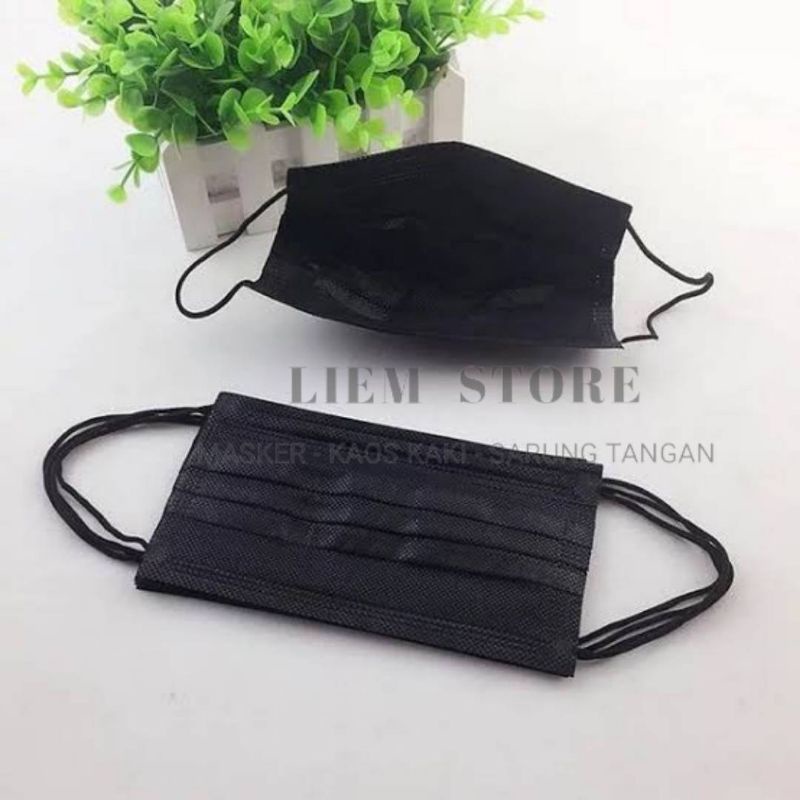 Masker Hitam Polos Korea Earloop 3PLY Face Mask Dewasa