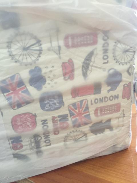 Illusions Sprei King Bantal 2 (180x200) - Daisy