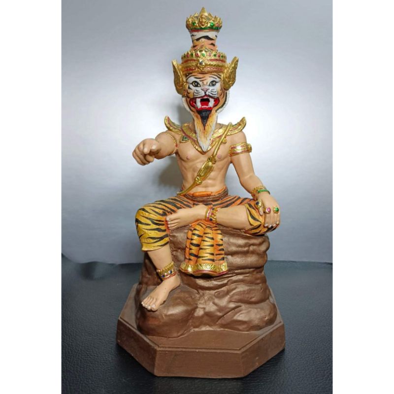 Bucha Saming Prai (Tiger Face Hermit)