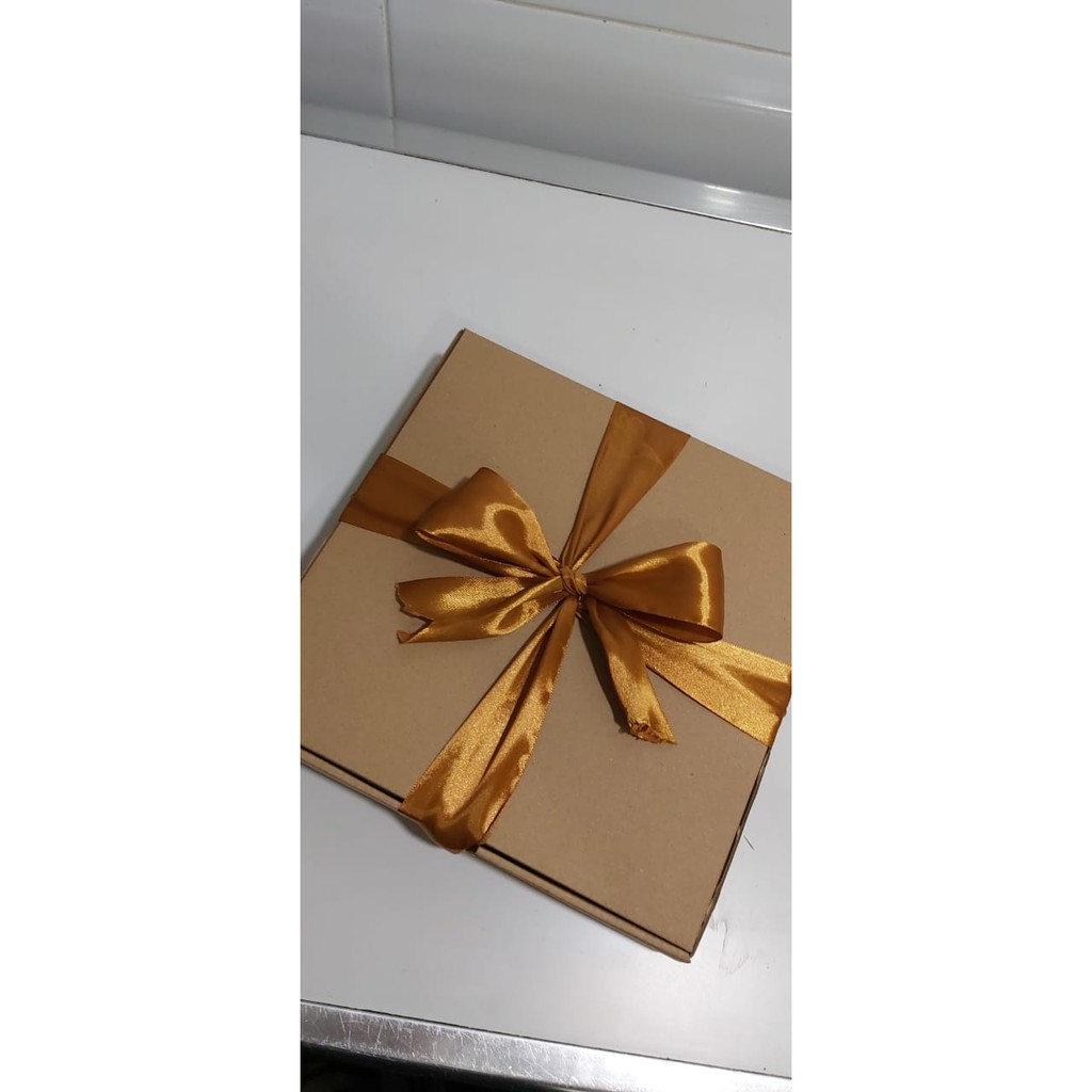 

Additional packaging Giftbox