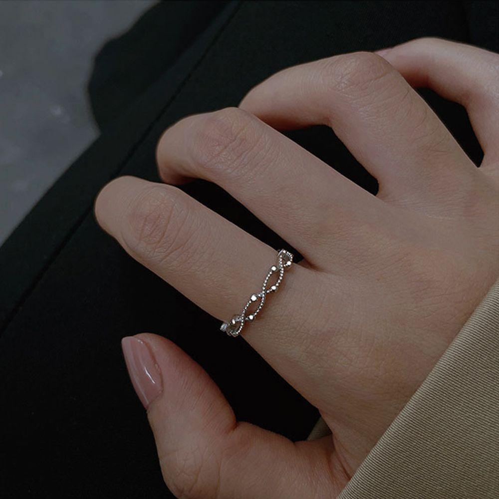 NEEDWAY Needway Cincin Gelombang Garis Berongga Kreatif Dapat Disesuaikan Hadiah Gadis Perhiasan Aksesoris Gaya Korea Rings Simple Finger Buckle