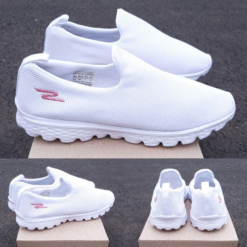 Laris Sepatu Slip on Putih women grosir murah lebay olahraga zumba senam joging aerobik fitness sepada , slip on putih fashion go walk gogomat jalan santai wanita
