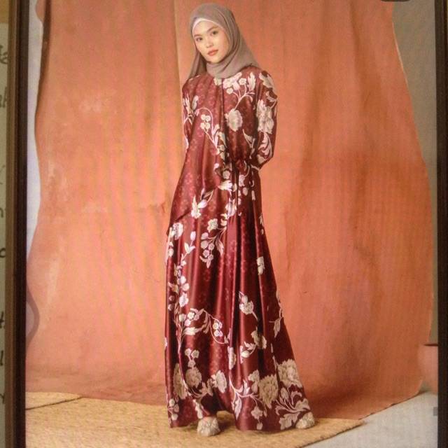 SOLD ⛔⛔Ready soon gaharu dress maroon L