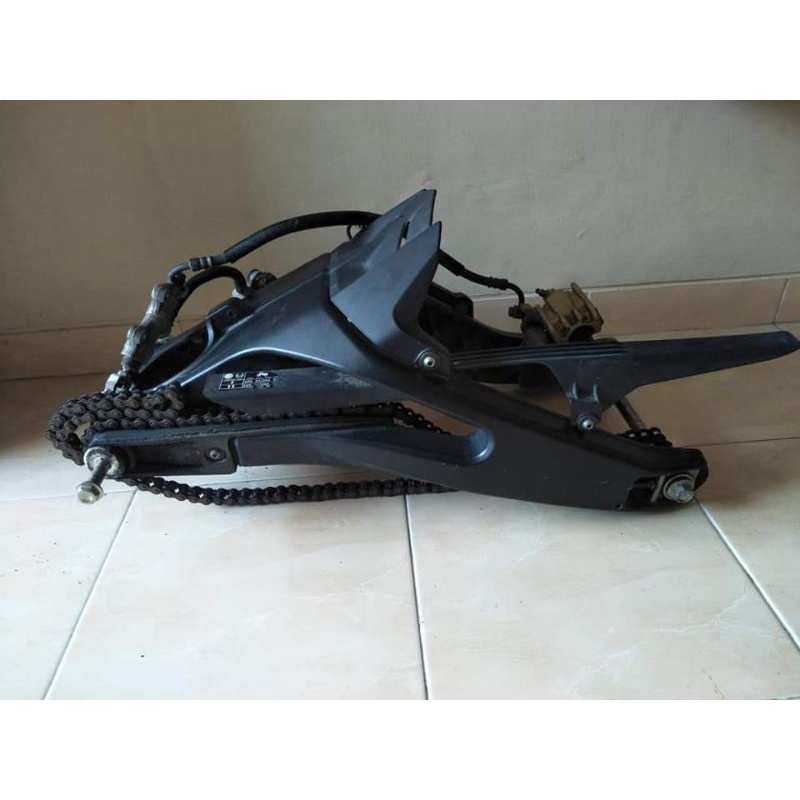 Swing arm R15V3 PNP vixion, Xabre, dan R15 v2