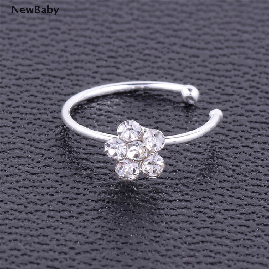 1pc Cincin Hidung Desain Bunga Kecil Tipis Aksen Berlian Imitasi Bening Untuk Perhiasan