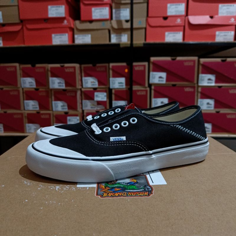 VANS AUTHENTIC SF BLACK WHITE BW ORIGINAL RESMI NAVYA
