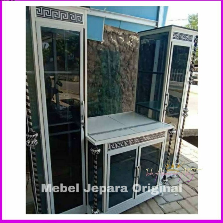 Lemari Pajangan Bufet Tv Kaca Bahan Alumunium Modern