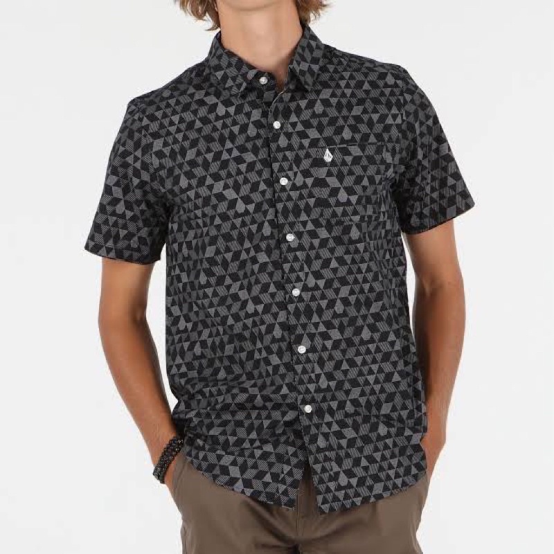 VOLCOM kemeja lengan pendek hitam original 100% sale