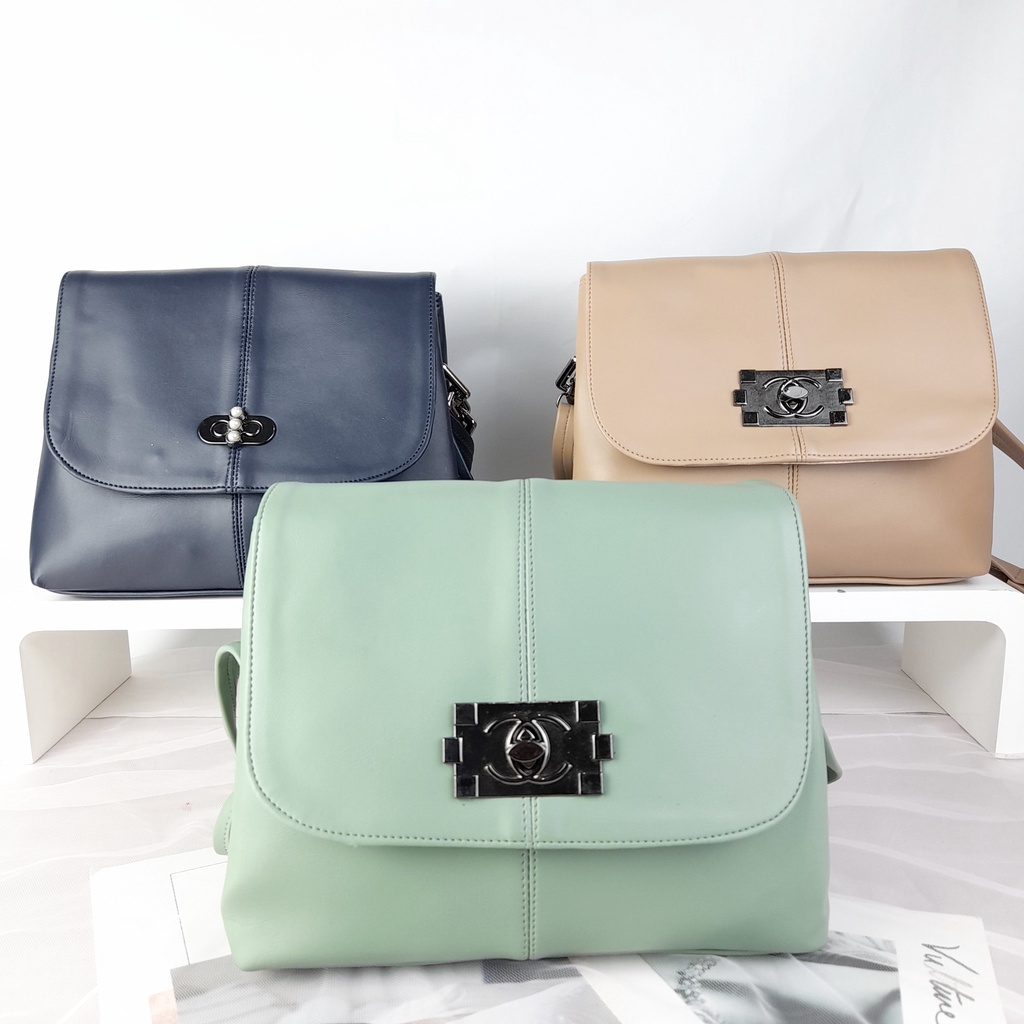Tas Selempang Wanita Bahu Kuliah Santai Kulit Leather Polos Flap Hitam Mutiara Premium Lokal  KT073 KT074