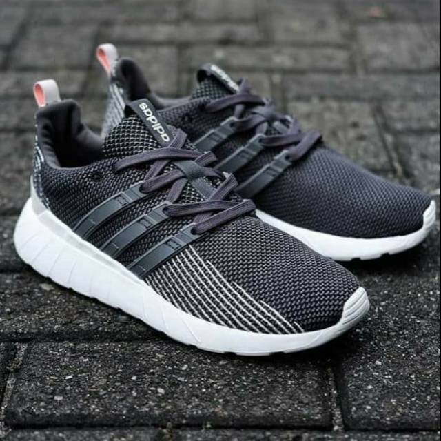 SEPATU SPORT ASLI ADIDAS 100% ORIGINAL