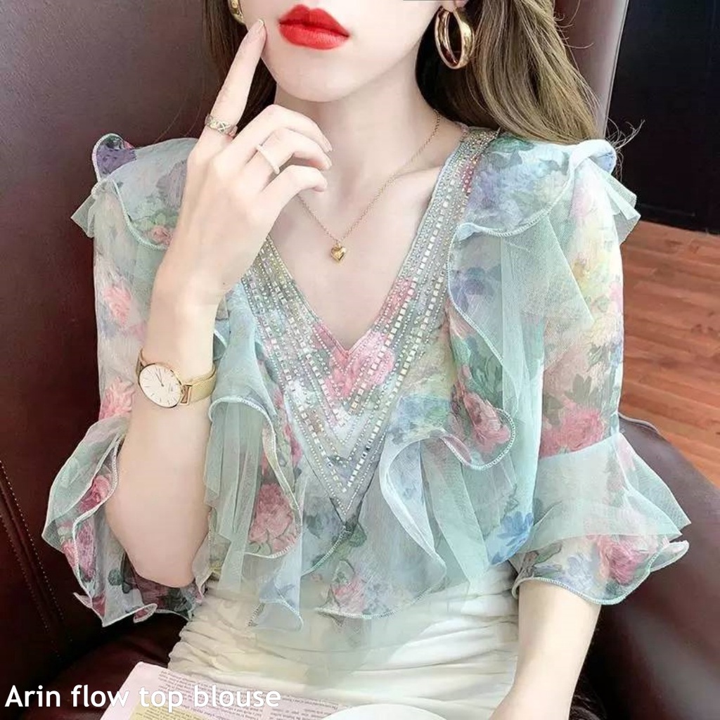 Arin flow top blouse - Thejanclothes