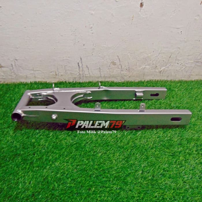Order Langsung Swingarm Ori KLX 150 L - Swing Arm PnP KLX150 S & Dtracker Diskon