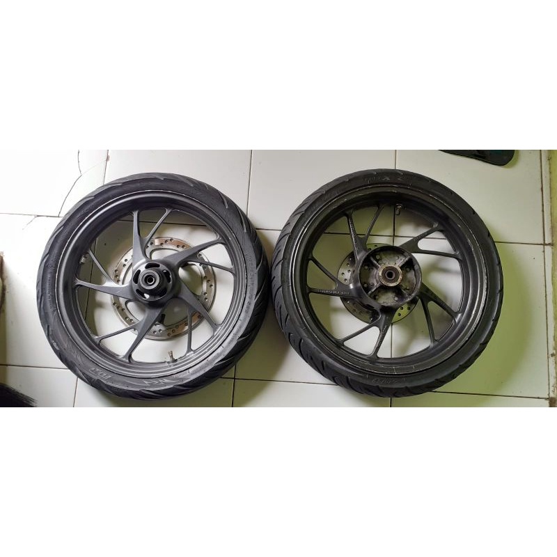 Velg velk pelek racing set depan belakang Cb 150 R led Cbr 150 R led original copotan