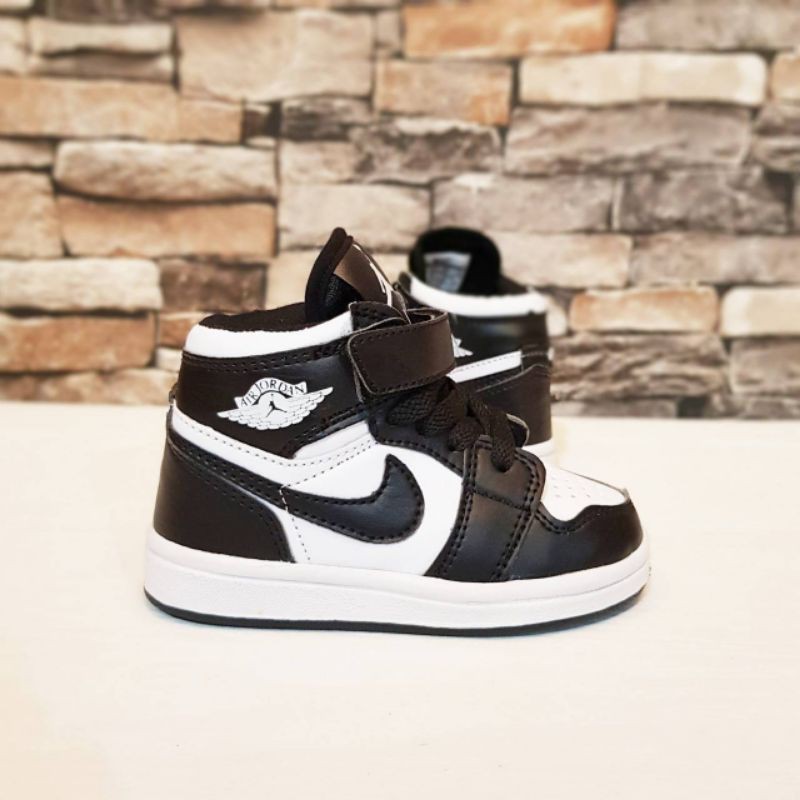 Nike air jordan black white 1 sepatu sneaker anak anak murah import quality