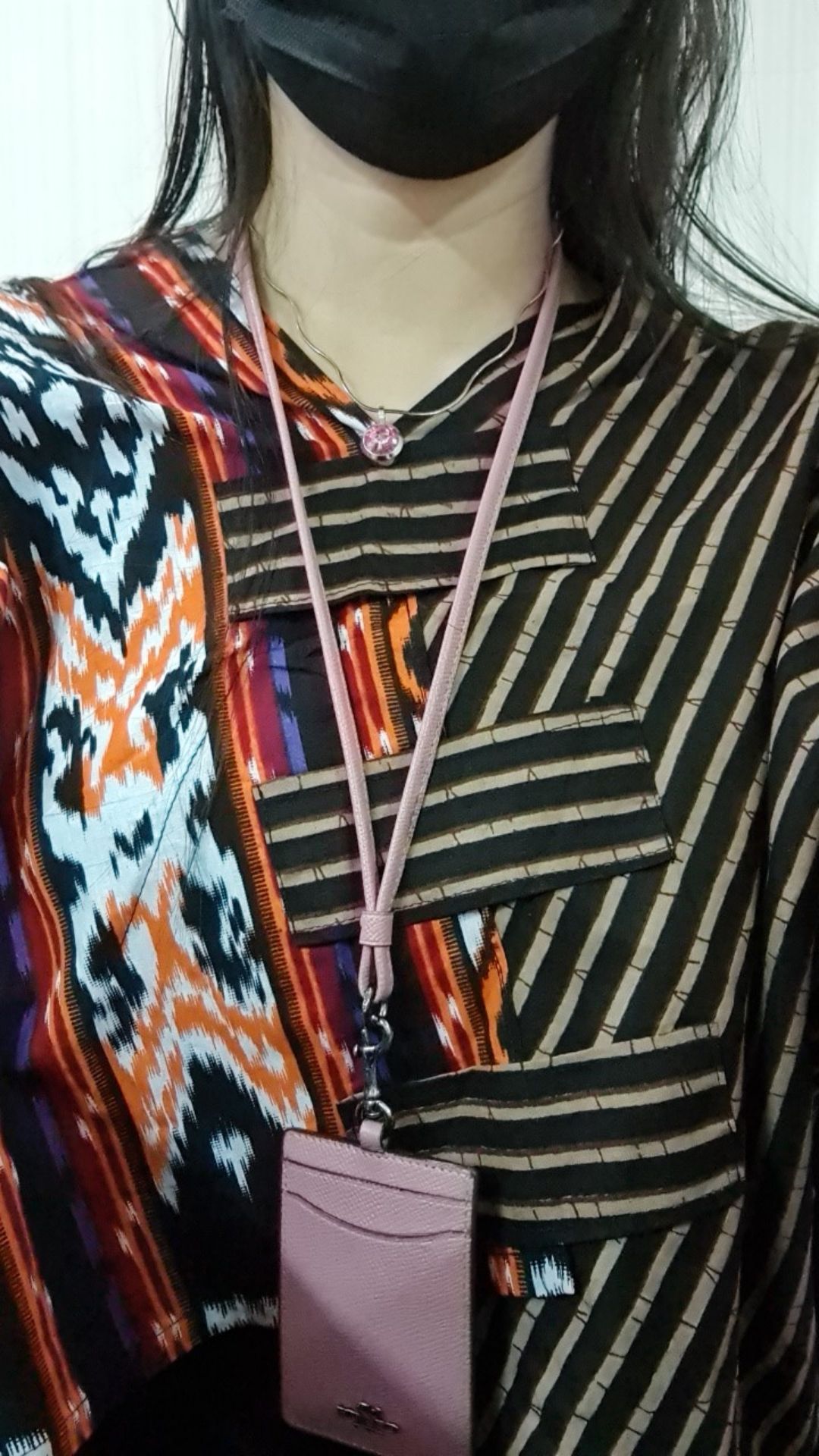 Blus Cropping Lurik Kombinasi Motif Tenun Baju Batik Kantoran Wanita Casual Formal Katun Warna