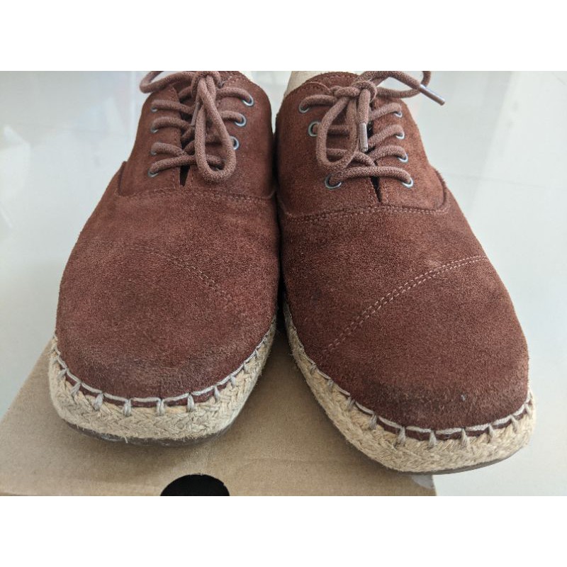 toms suede sneakers