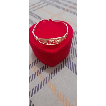 Gelang Ukir Nama Sendiri anti karat dan tidak bikin iritasi kulit