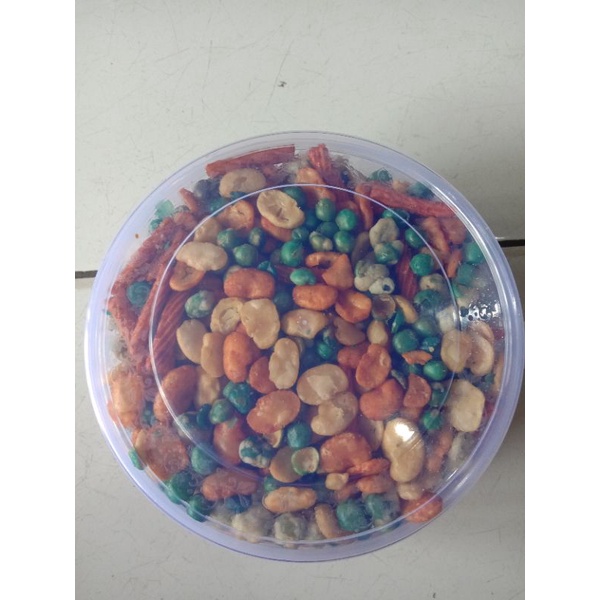 Kacang Campur Toples