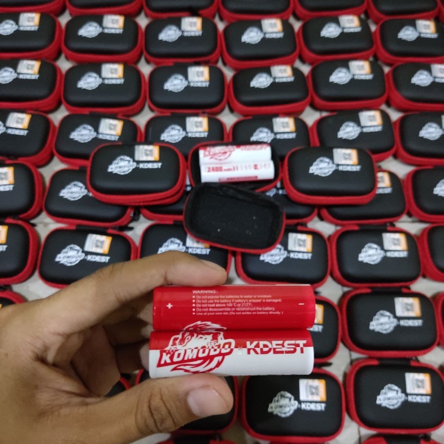 AUTHENTIC Baterai KOMODO x KDEST 18650 2400mAh 40A