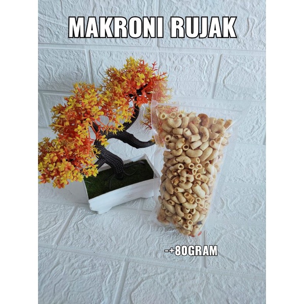 

aneka cemilan murah makaroni pedas / makroni kripik pisang / kripik tempe / kacang / cendol gurih / kripik kaca pedas / basreng /