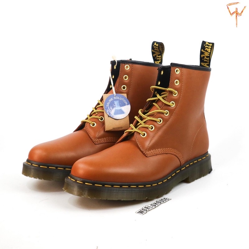 Dr martens 1460 wintergrip boots in blizzard WP leather